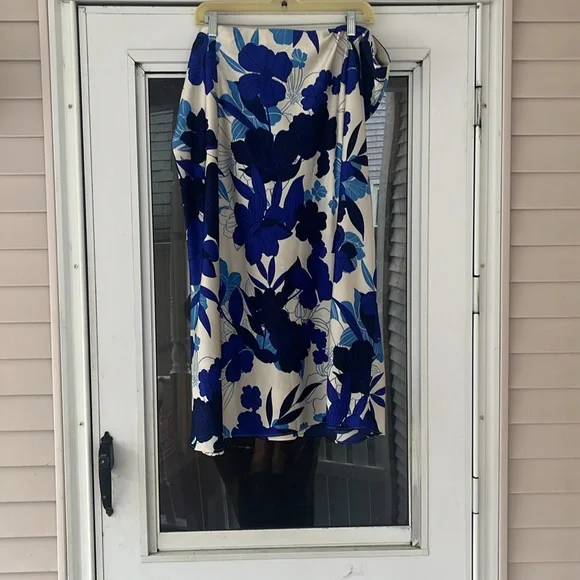 J. Crew midi skirt size 3x - Picture 3 of 5